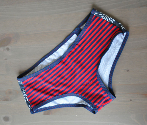 Cosy & Cutty kalhotky vel. M — foto 2