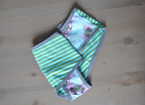 Cosy & Cutty kalhotky vel. M — foto 2