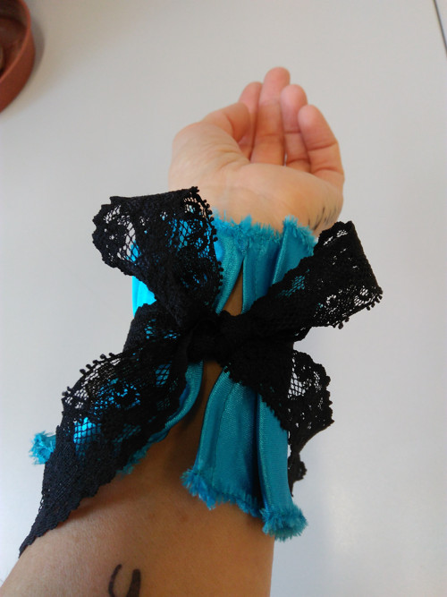 Textilní náramek — foto 3