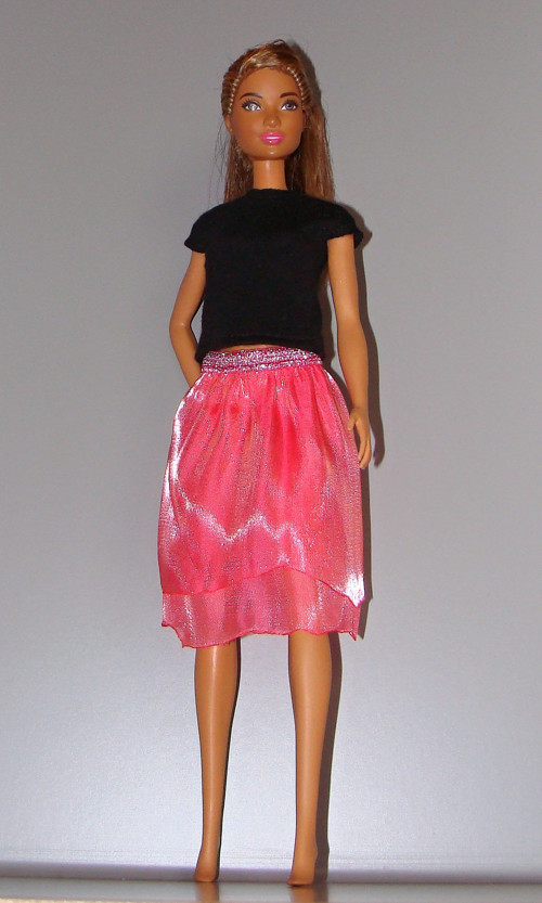 Barbie - Růžová sukně — foto 3