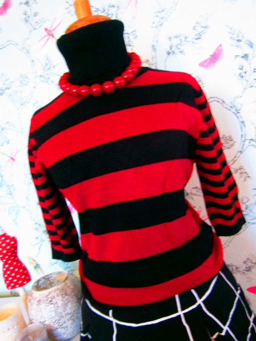 Rolák red&black stripes — foto 3
