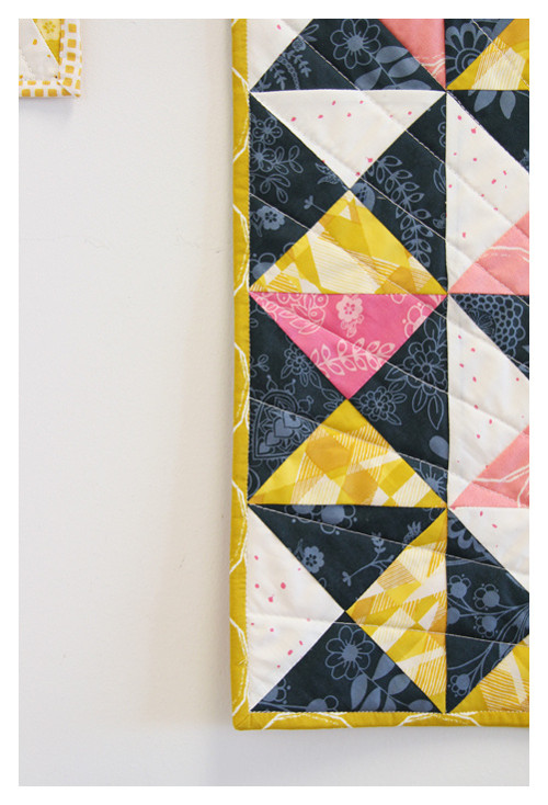 Intertwill Gold (AGF - Essentials II) — foto 2
