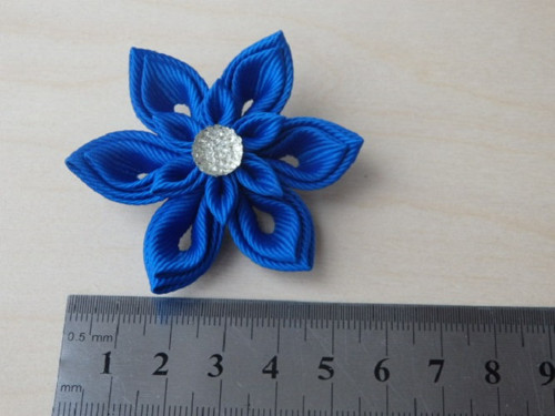 Brož kanzashi — foto 2
