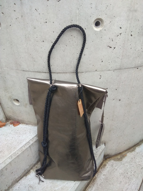 Stříbrný bag /backpack — foto 3