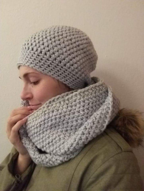 Šedá hučka - objednávka — foto 3