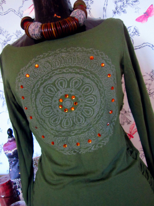 Top khaki s mandalou — foto 2