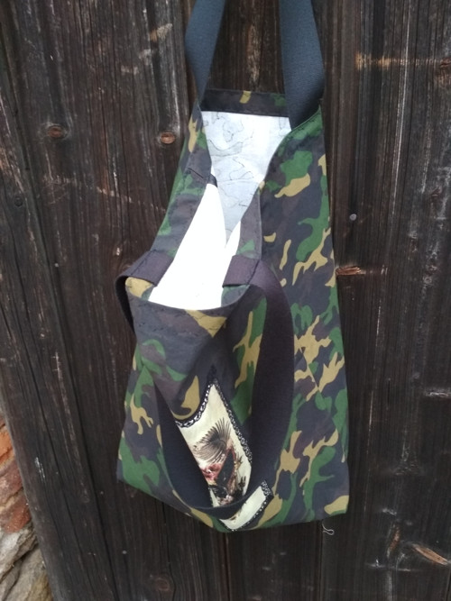 Army skull with flower girl:-) — foto 3