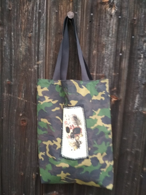 Army skull with flower girl:-) — foto 4