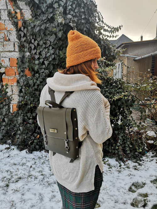Kožený batoh RUBY (army green) — foto 2