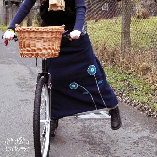 Teploučká fleece maxi sukně — foto 3
