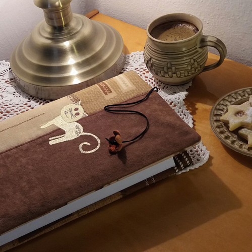 Obal na knihu s kočičkou — foto 3