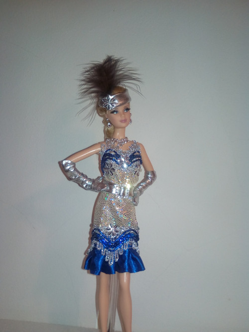 Večerní šaty pro Barbie — foto 2