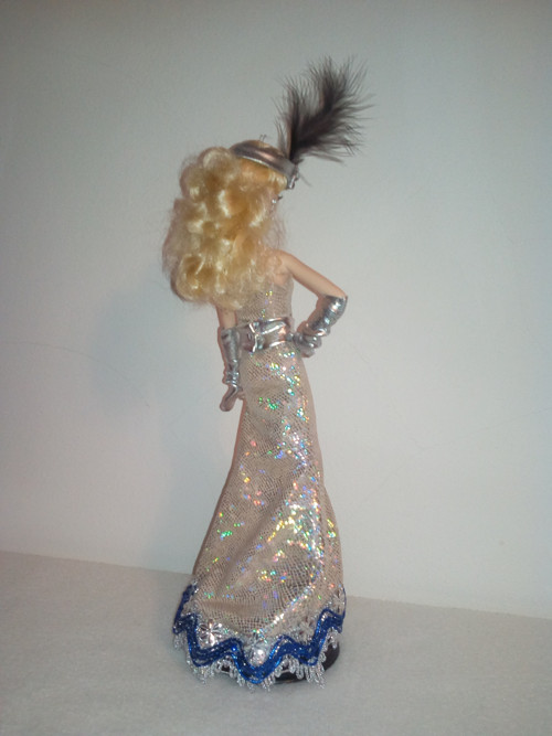 Večerní šaty pro Barbie — foto 2