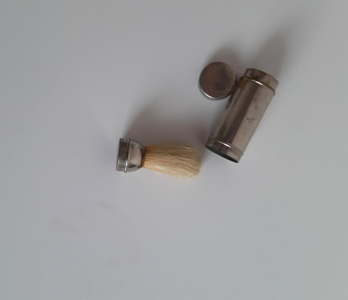 Holení Pana Továrníka — foto 2