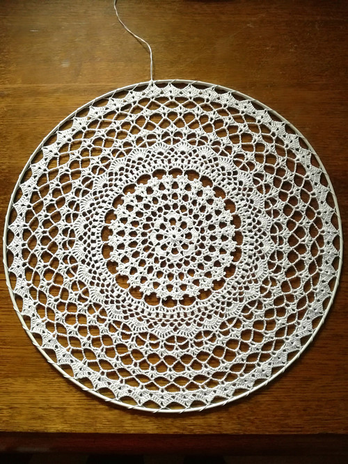 Krajka - do kruhu 40 cm — foto 2