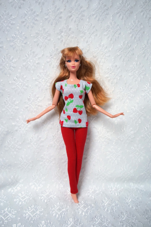Komplet pro Barbie — foto 2