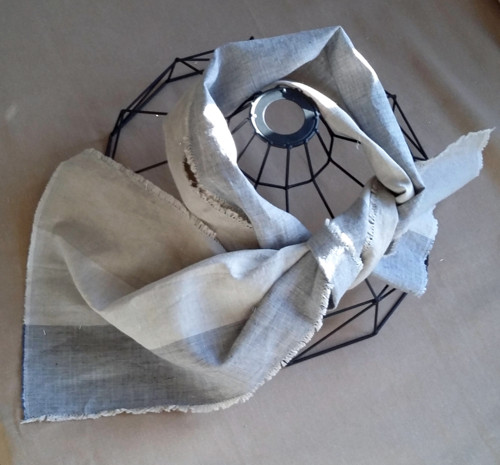 Linen line No.1 - lněná šála modrobílorežná — foto 4
