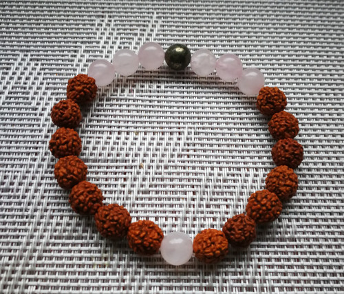 Náramek - růženín, pyrit, rudraksha — foto 2