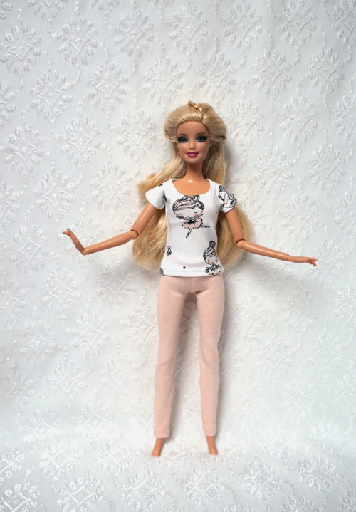 Komplet pro Barbie — foto 2