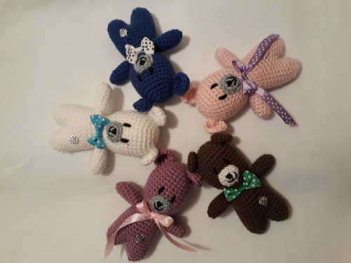Háčkovaný mini medvídek — foto 4
