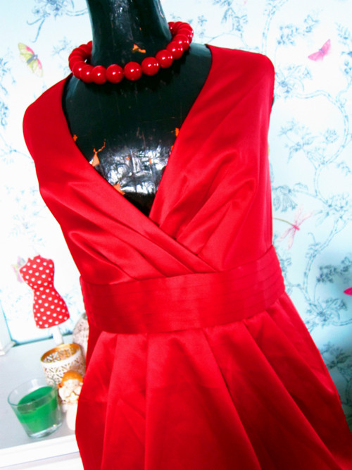Little red dress, větší — foto 3
