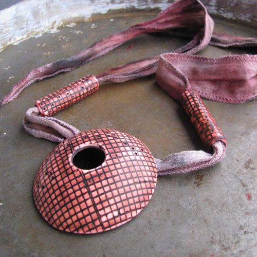 Dlaždičková terakota - náhrdelník — foto 2