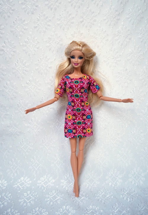 Šaty pro Barbie — foto 2