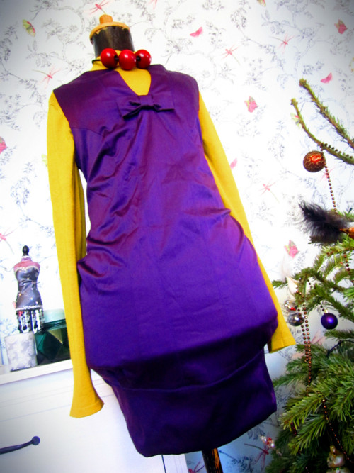 Šaty violet šedesátkové — foto 4