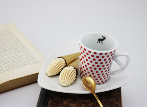 Espresso s puntíky a s jelenem — foto 4