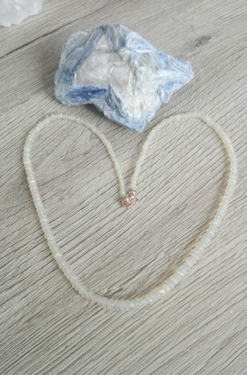 Etiopský opál s růžovým zlatem — foto 3