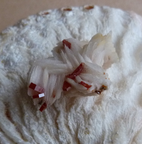 Vanadinit, baryt - 3 cm — foto 5