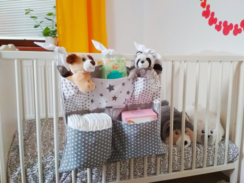 Široký kapsář na postýlku — foto 4