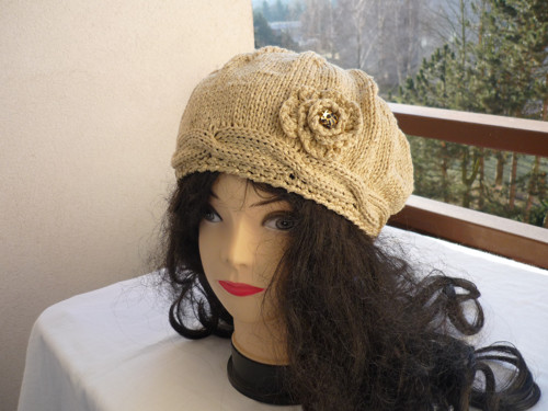 TŘPYTIVÝ BARET...ZLATÝ... — foto 2