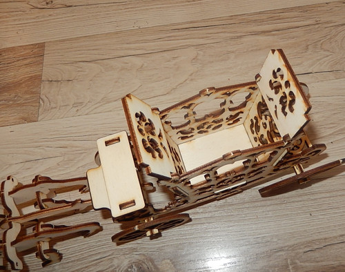 Císařský kočár - dřevěná dekorace — foto 5