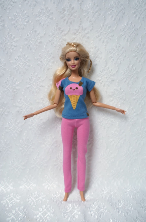 Komplet pro Barbie — foto 2