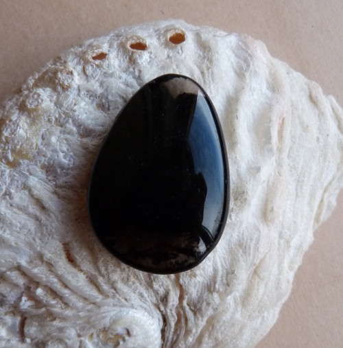 Obsidián kouřový - 4 cm — foto 5