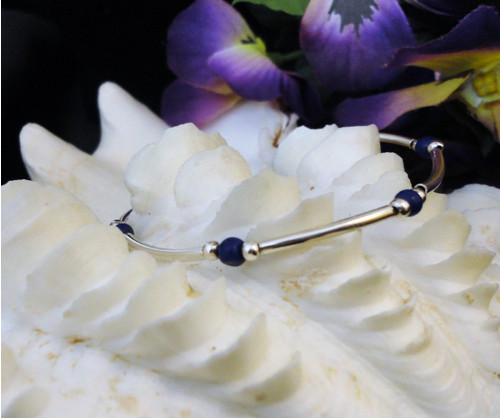 Stříbrný náramek s lapis lazuli — foto 2