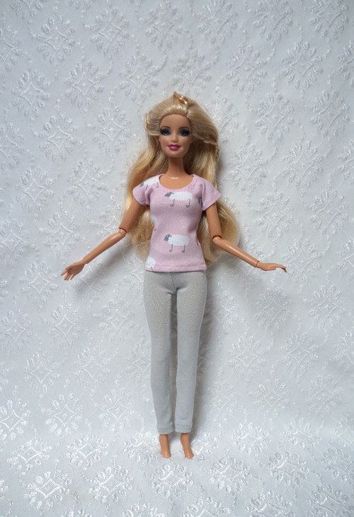 Komplet pro Barbie — foto 2