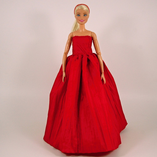 Barbie - Dlouhé červené šaty — foto 2