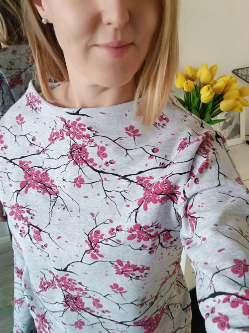 Minimal mikina Pink blossoms — foto 2