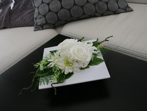 Ikebana s růžemi a chryzantémami — foto 4