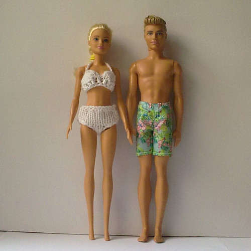 Oblečky pro Barbie - plavky — foto 2