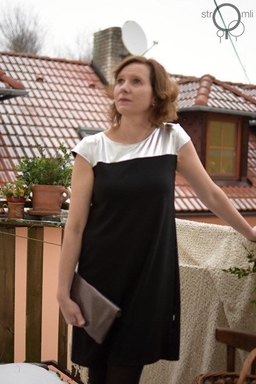 Společenské šaty se stříbrem, vel. S — foto 3