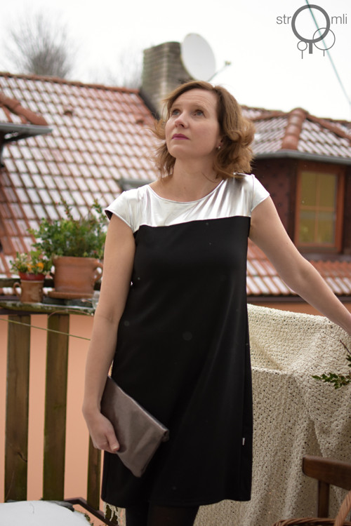 Společenské šaty se stříbrem, vel. M — foto 5