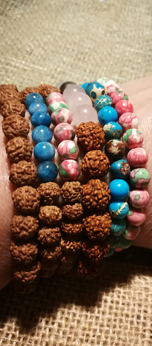 Náramek - růženín, pyrit, rudraksha — foto 5
