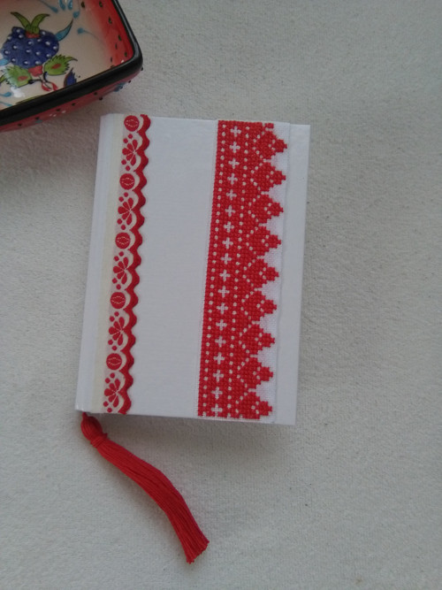 Folk (vyšívaný zápisník) — foto 4