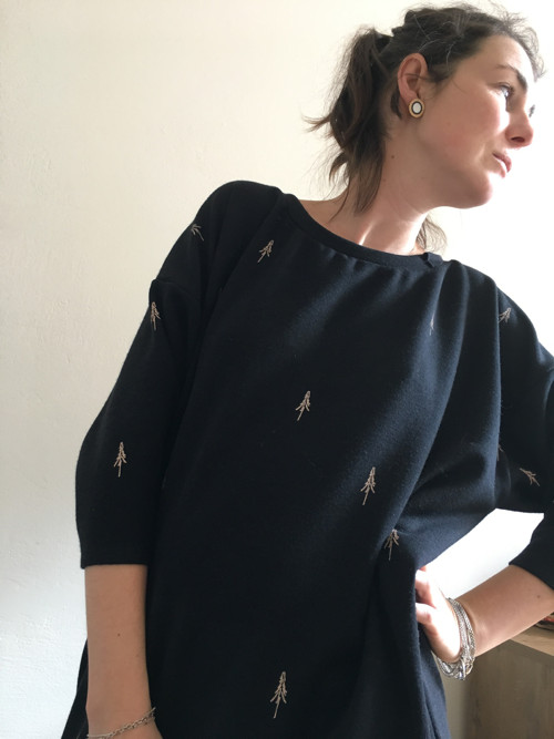 Mikino šaty — foto 3