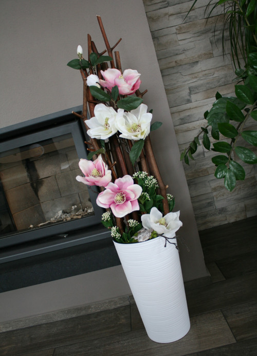 Velká dekorace s magnoliemi — foto 3