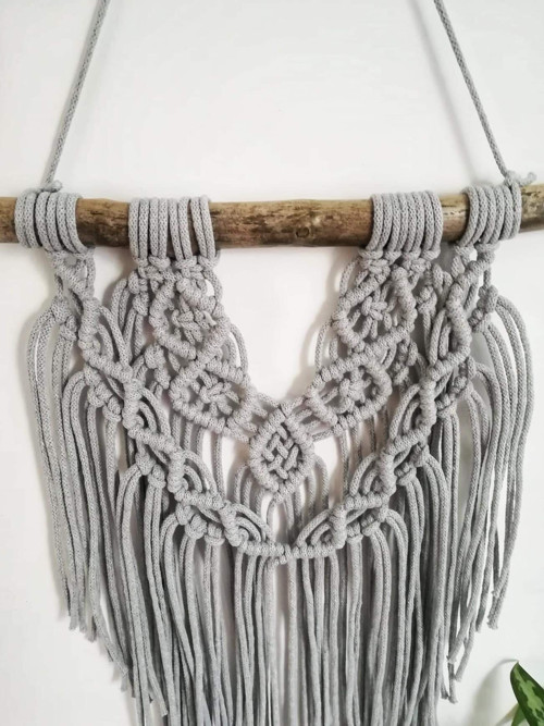 Macrame dekorace v šedé barvě — foto 2