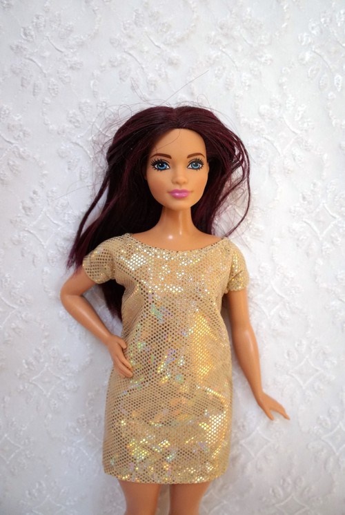 Šaty pro Barbie - curvy - baculku — foto 2